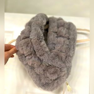 Faux Fur Grey scarf NWT